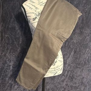 Olive jeans
